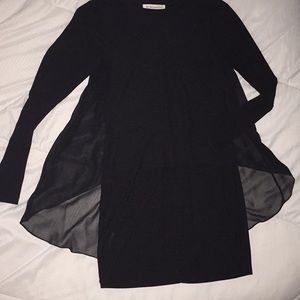 Fitted dress with cape layer